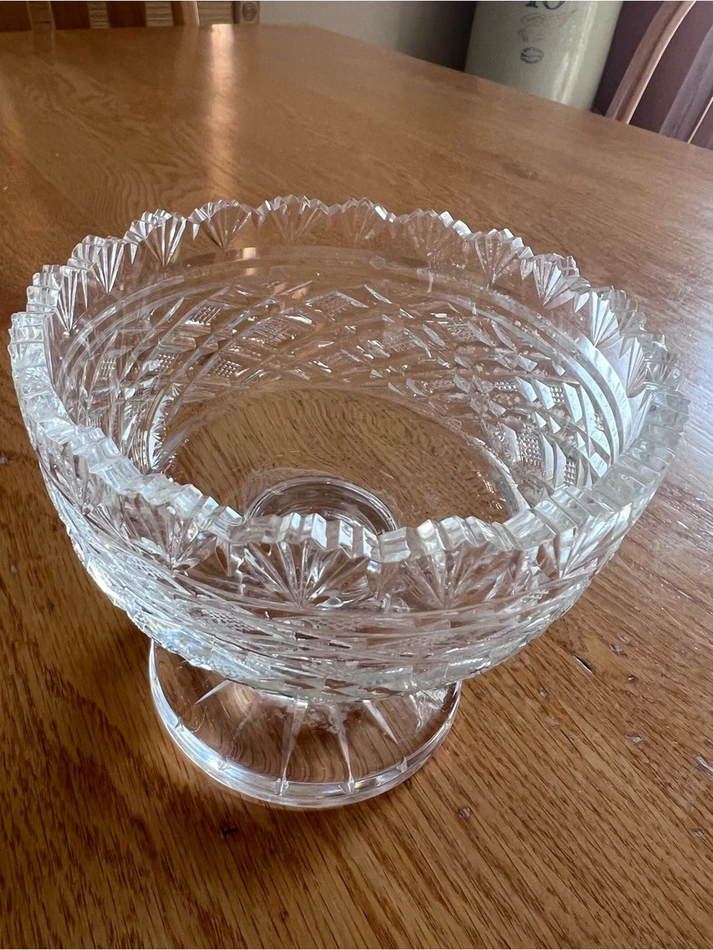 WATERFORD CRYSTAL FOOTED BOWL GEORGIAN Strawberry pattern 4”